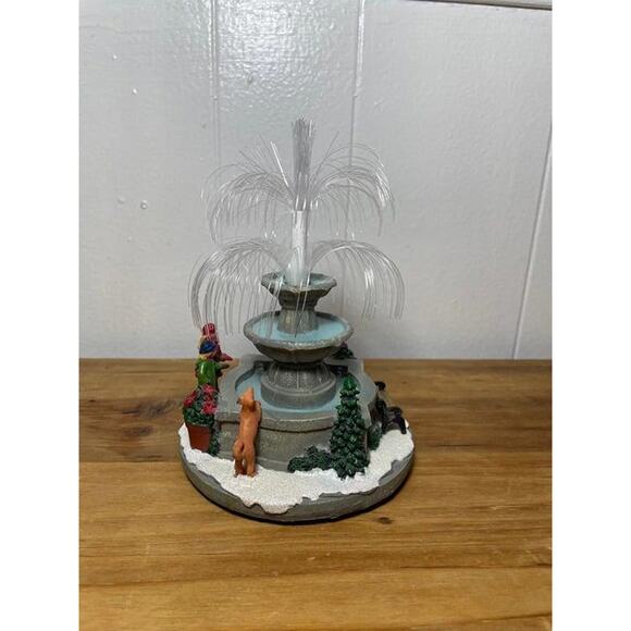 2023 Carole Towne Fiber Optic Fountain - Picture 1 of 9